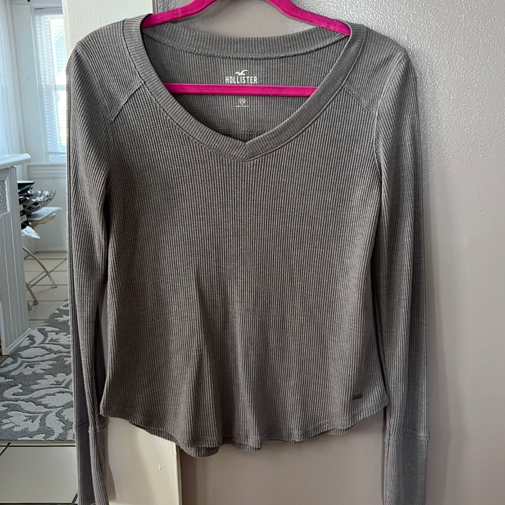 Hollister V Neck Long Sleeve